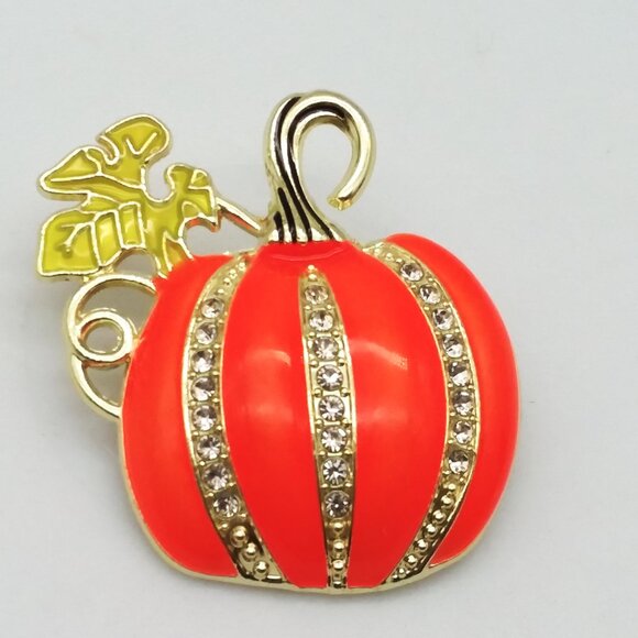 Brooch Pumpkin Rhinestone Pin Halloween Thanksgiving Fall Autum Stylish Glam Fun - Picture 1 of 7